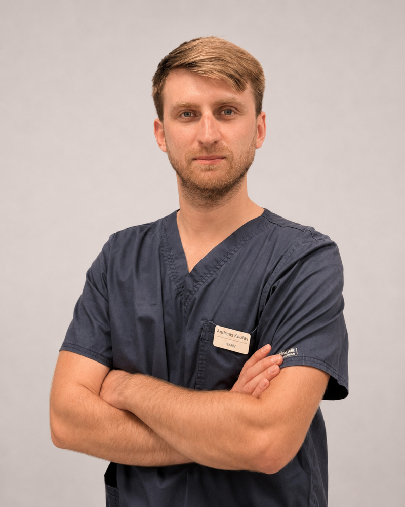 lek. Andreas Koufas, ortopeda